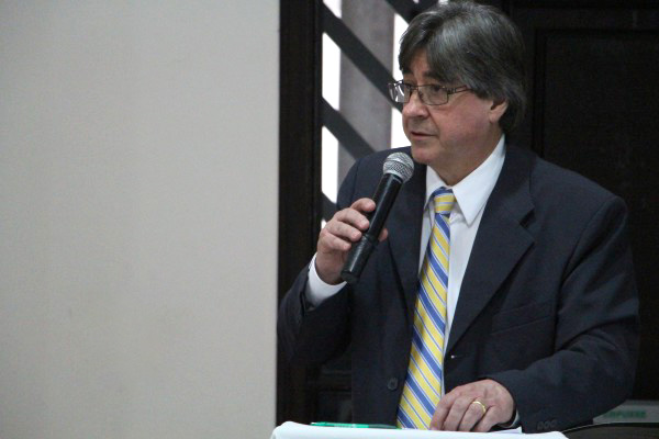 Cláudio Allgayer, presidente da FEHOSUL