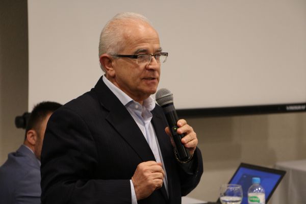Alceu Alves da Silva, vice-presidente da MV