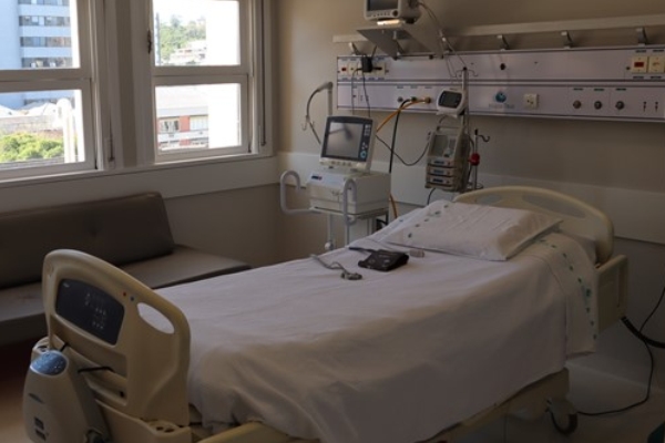 Hospital Mãe de Deus inaugura dez novos leitos de tratamento intensivo