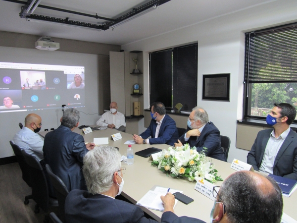 Prefeito eleito de Porto Alegre se reúne com lideranças da saúde no SINDIHOSPA_