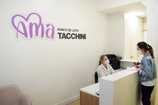 Tacchini Sistema de Saúde inaugura Banco de Leite AMA