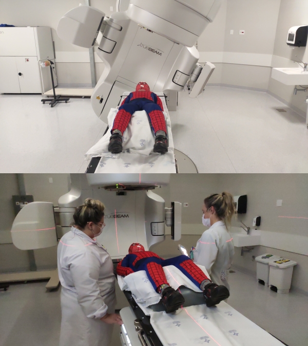 Menino de oito anos enfrenta sessões de radioterapia vestido de Homem-Aranha-