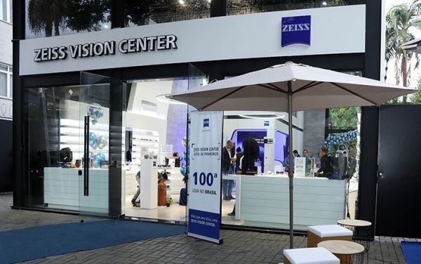 ZEISS avança com modelo de franquias e inaugura a 100ª ótica da marca ZEISS VISION CENTER no Brasil--