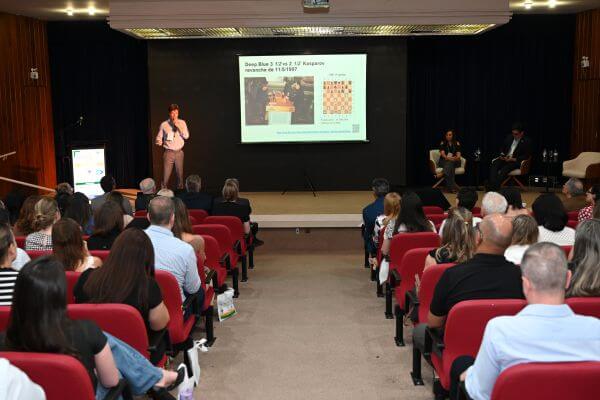 RODRIGO PIRES QUALIS