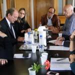 Participantes do grupo paritario avaliam medidas para obter as respostas do IPE