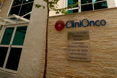 CliniOnco promove bate-papo com especialistas sobre bem-estar em Porto Alegre