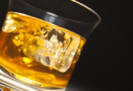 França tenta universalizar relaxante muscular na luta contra o alcoolismo