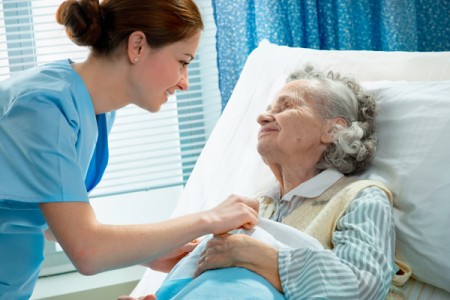 Mãe de Deus oferece curso para acompanhantes sobre cuidados com pacientes