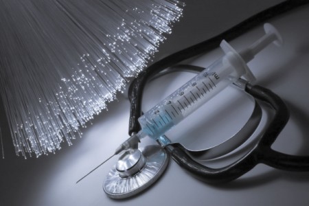 Seminário da FEHOSUL analisa gerenciamento de tecnologias usadas em saúde