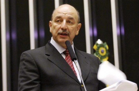 Osmar Terra assume Frente Parlamentar da Saúde, na Câmara Federal