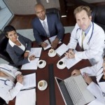 Combate à superbactérias deve ser feito de forma coordenada entre hospitais e governo