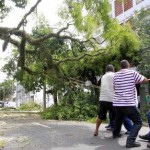 Hospitais de Porto Alegre sofrem estragos por causa da forte chuva