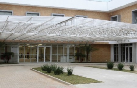 Hospital Moinhos oferece curso gratuito de Técnico em Enfermagem