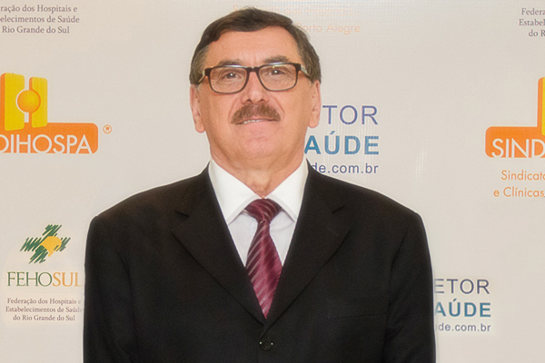 Odacir Vicente Binotto Rossato, Superintendente Administrativo do HED