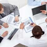10 maneiras de atrair novos pacientes a partir do relacionamento com empresas locais
