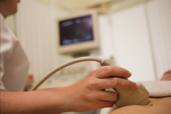 Hospital Mãe de Deus treina médicos para incorporar o uso do ultrassom na prática médica
