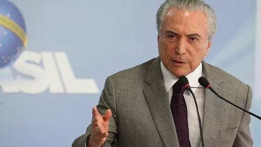 Terceirização é sancionada por Michel Temer — Setor Saúde