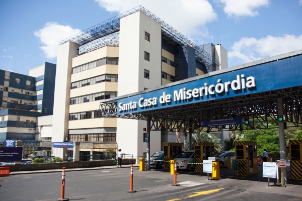 Santa Casa De Misericordia De Porto Alegre Comemora 215 Anos