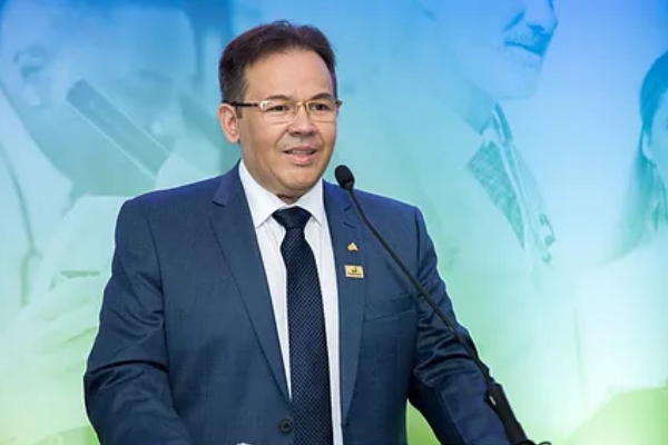 CNSaúde empossa sua nova diretoria para o triênio 2019-2021