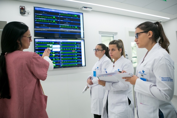 Projeto Moinhos Inside leva candidatos ao curso de Enfermagem para viver experiência dentro do hospital
