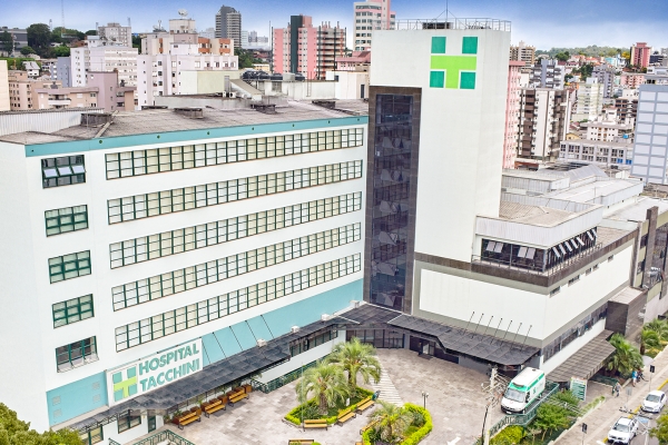 Hospital Tacchini completa 96 anos de história