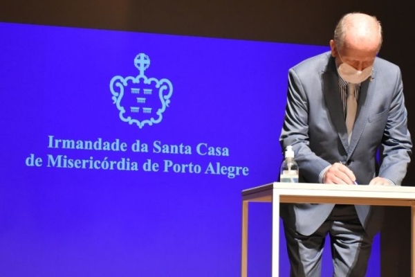 Santa Casa de Misericórdia de Porto Alegre empossa nova Mesa Administrativa e Conselho Fiscal