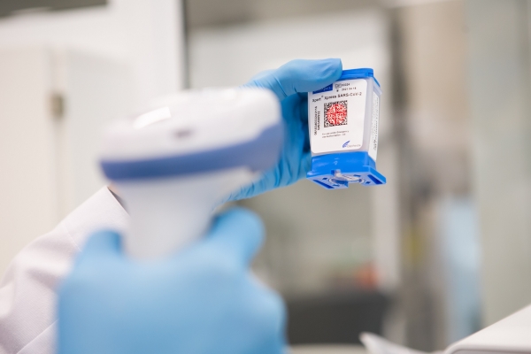 Hospital Moinhos tem novo posto de coleta para exames laboratoriais e oferece identificação de variantes do coronavírus