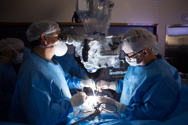 Hospital Moinhos de Vento realiza primeira cirurgia fetal na instituição