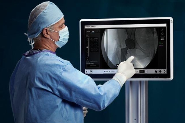 Johnson & Johnson MedTech traz para o Brasil tecnologia de última geração para cirurgia digital em ortopedia