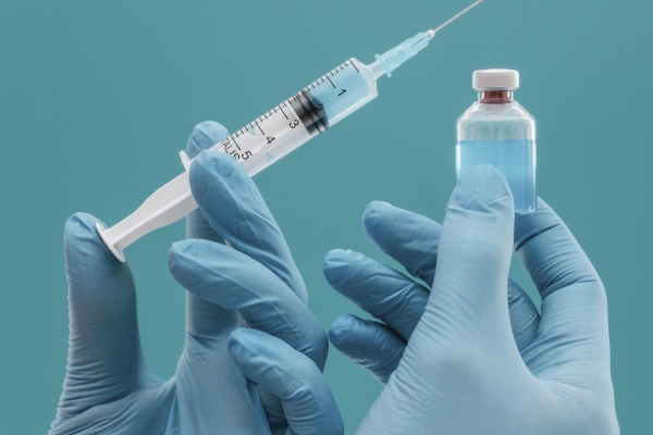 Vacina da Moderna e MSD reduziu em 65%  o risco de metástase