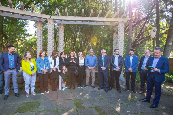 Instituto Unimed Porto Alegre entrega a 1ª Praça Sustentável da Capital