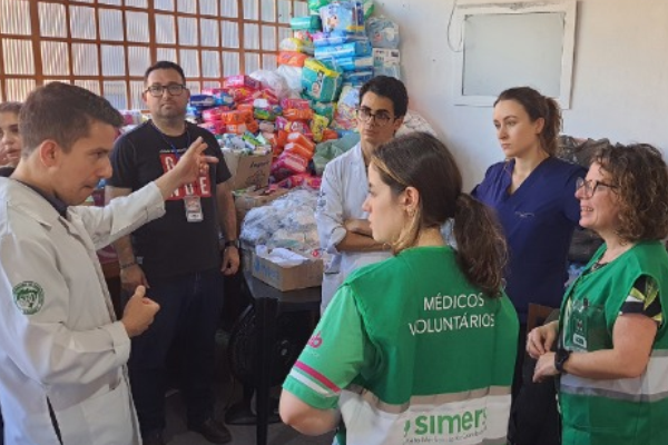 Mais de 500 médicos voluntários já se cadastraram pelo aplicativo do Simers