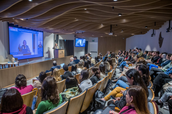 Evento do Hospital Moinhos de Vento debate sobre os impactos da lei da pesquisa com seres humanos