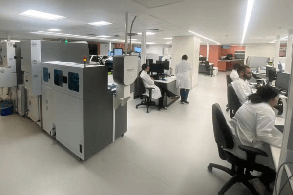 Sírio-Libanês inaugura o mais moderno laboratório de análises clínicas da América Latinaf