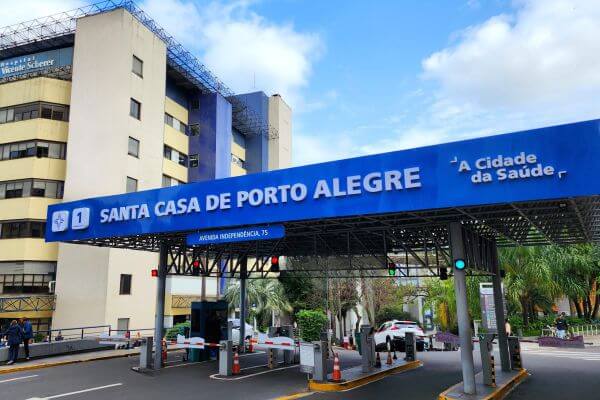 Santa Casa oferece bolsas de estudo para curso técnico em enfermagem