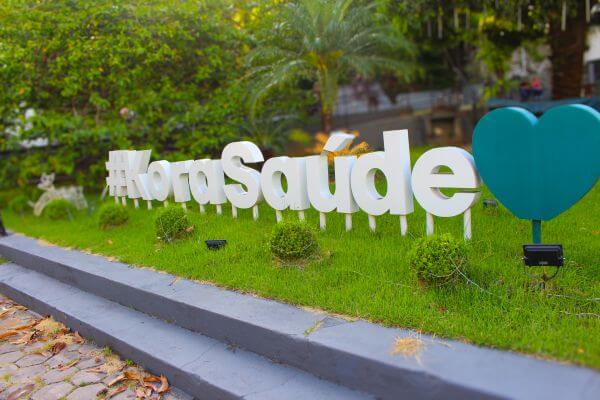 Kora Saúde firma parceria com a FIT Energia Santander para incentivar uso de energia limpa entre colaboradores e pacientes