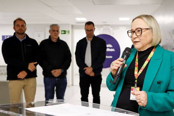 Hospital Tacchini realiza abertura oficial da nova UTI Pediátrica