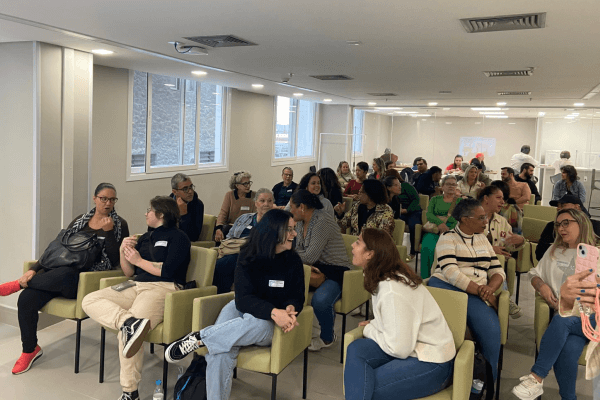 Sesc Comunidade e GHC oferecem curso gratuito de preparação para o voluntariado