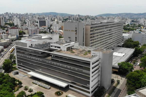 HCPA renova acreditação internacional JCI como Centro Médico Acadêmico