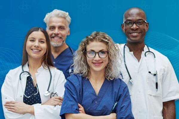 Hospital São Lucas da PUCRS oferece mais de 50 vagas em diferentes áreas