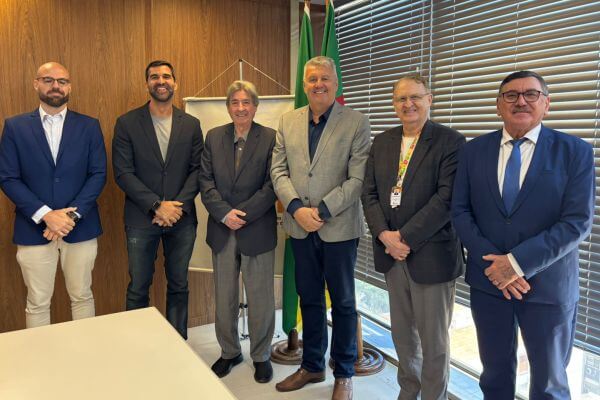 FEHOSUL se reúne com o novo presidente do IPE Saúde