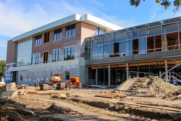 Programa FIIS do Governo Federal vai investir R$ 18,4 bi em obras de infraestrutura em saúde