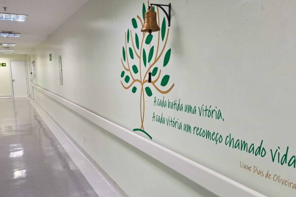 Instituto do Câncer do Tacchini amplia atendimentos e ultrapassa 28 mil consultas em 2025