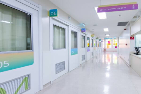 No mês de combate ao câncer, Unimed Porto Alegre reforça cuidados preventivos e importância do autoconhecimento