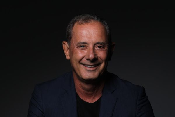 MV cresce 20% em 2025, atinge R$ 741 milhões em receita e consolida liderança global em saúde digital