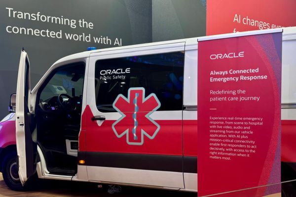 Oracle apresenta modelo de saúde em tempo real no MWC 2026