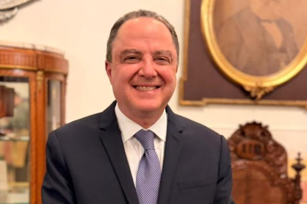 Roberto Kalil Filho é eleito imortal da Academia Nacional de Medicina