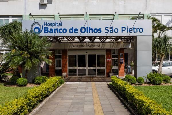 Assembleia Legislativa homenageia 70 anos do Hospital Banco de Olhos São Pietro
