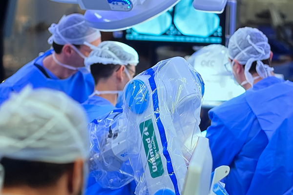 Unimed Serra Gaúcha realiza primeira cirurgia robótica de quadril da região