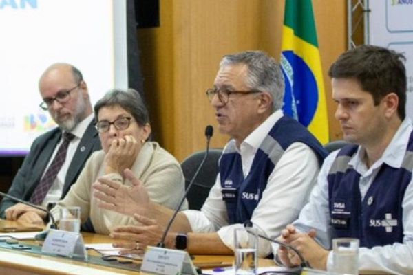 Vacina da dengue é suspensa pelo Ministério da Saúde e Anvisa